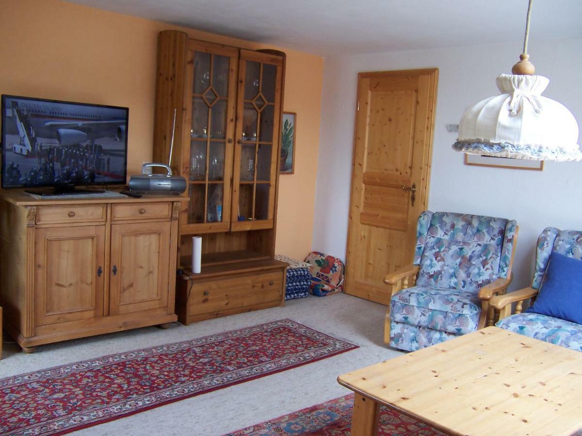Gaestehaus Faller Apartment เลงกรีส ภายนอก รูปภาพ
