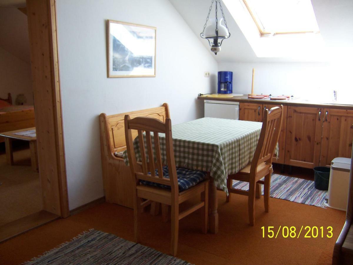Gaestehaus Faller Apartment เลงกรีส ภายนอก รูปภาพ