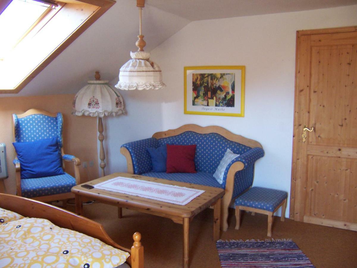 Gaestehaus Faller Apartment เลงกรีส ภายนอก รูปภาพ